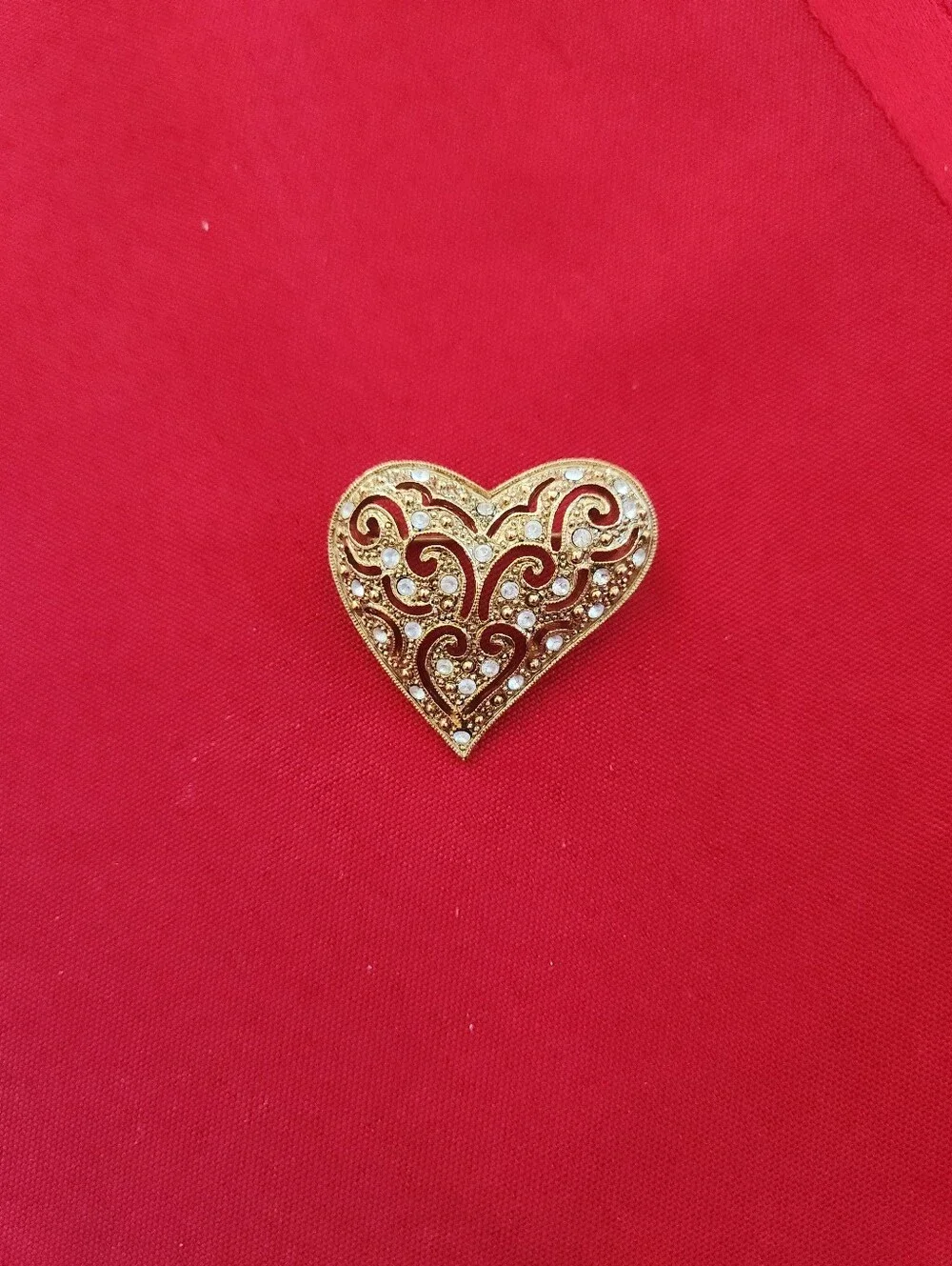Gold Heart Filigree Brooch with Crystal Accents - Elegant Womens Jewelry